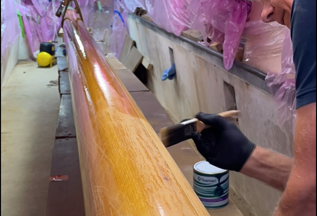 How to Varnish and Restore a Wooden Boat Mast