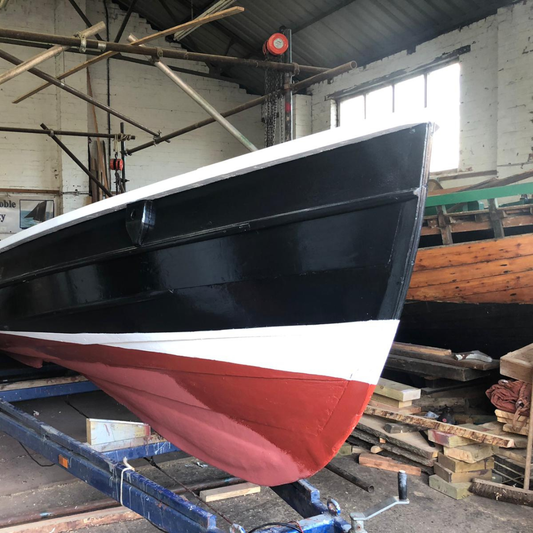 Marine Paint vs Exterior Paint: What's the Difference?
